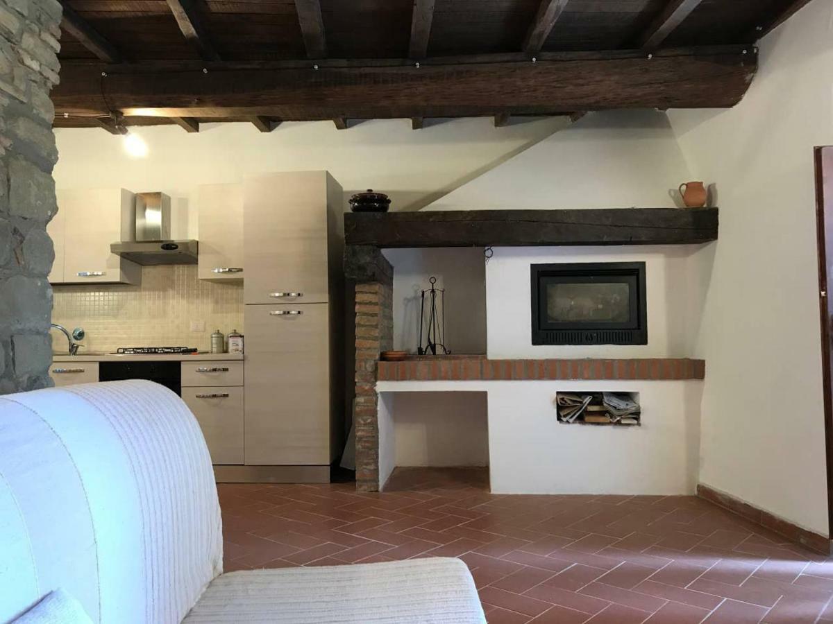 Antica Dimora Di Laura Apartment Barberino di Mugello Bagian luar foto