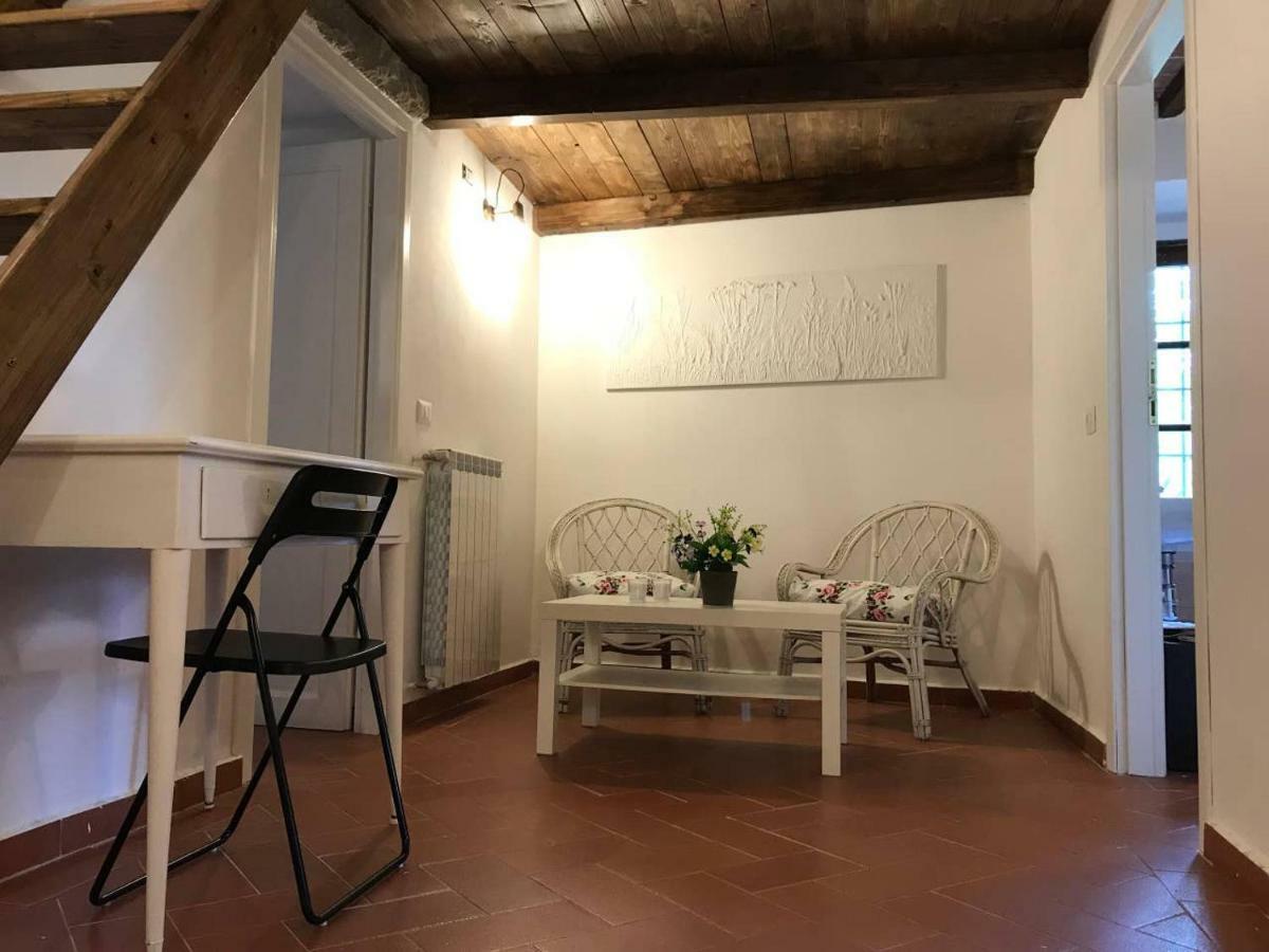 Antica Dimora Di Laura Apartment Barberino di Mugello Bagian luar foto