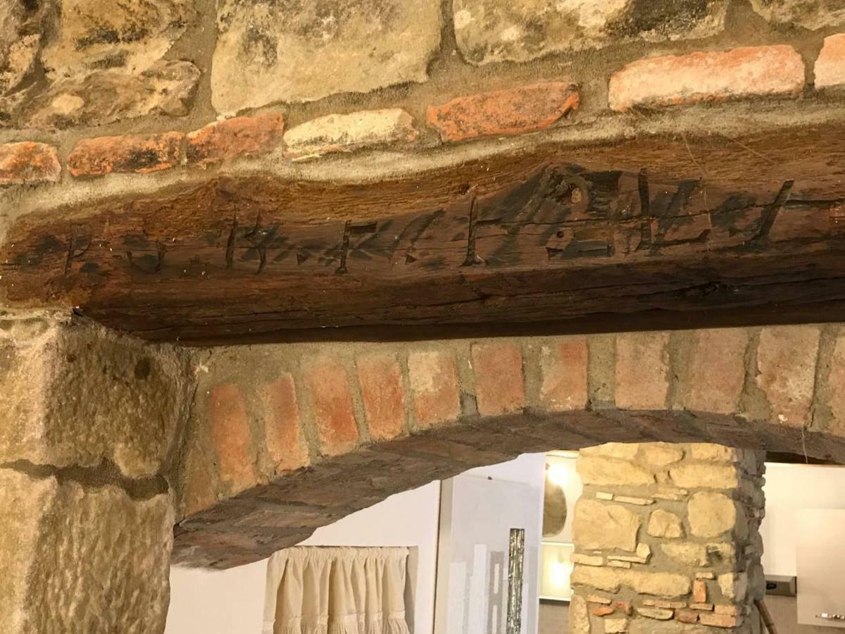 Antica Dimora Di Laura Apartment Barberino di Mugello Bagian luar foto