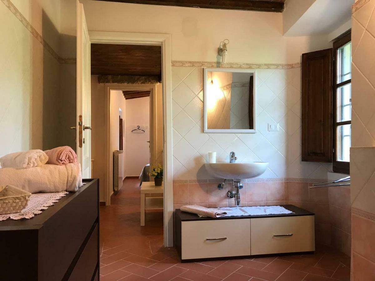 Antica Dimora Di Laura Apartment Barberino di Mugello Bagian luar foto