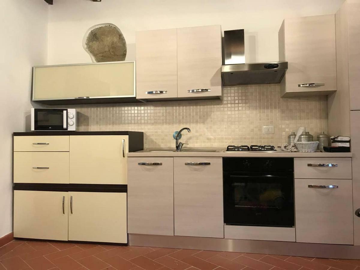 Antica Dimora Di Laura Apartment Barberino di Mugello Bagian luar foto